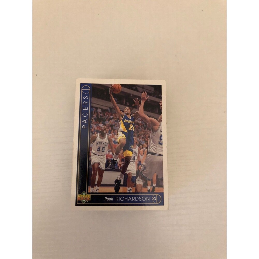 NBA Fleer Basketball 74 CardsVarious Cards 1992-95